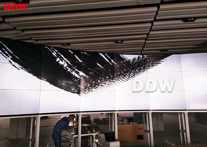 High Resolution Curved Video Wall For Radio And Television 700 Nits